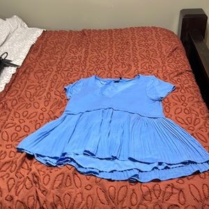 Kaari Blue pleated top